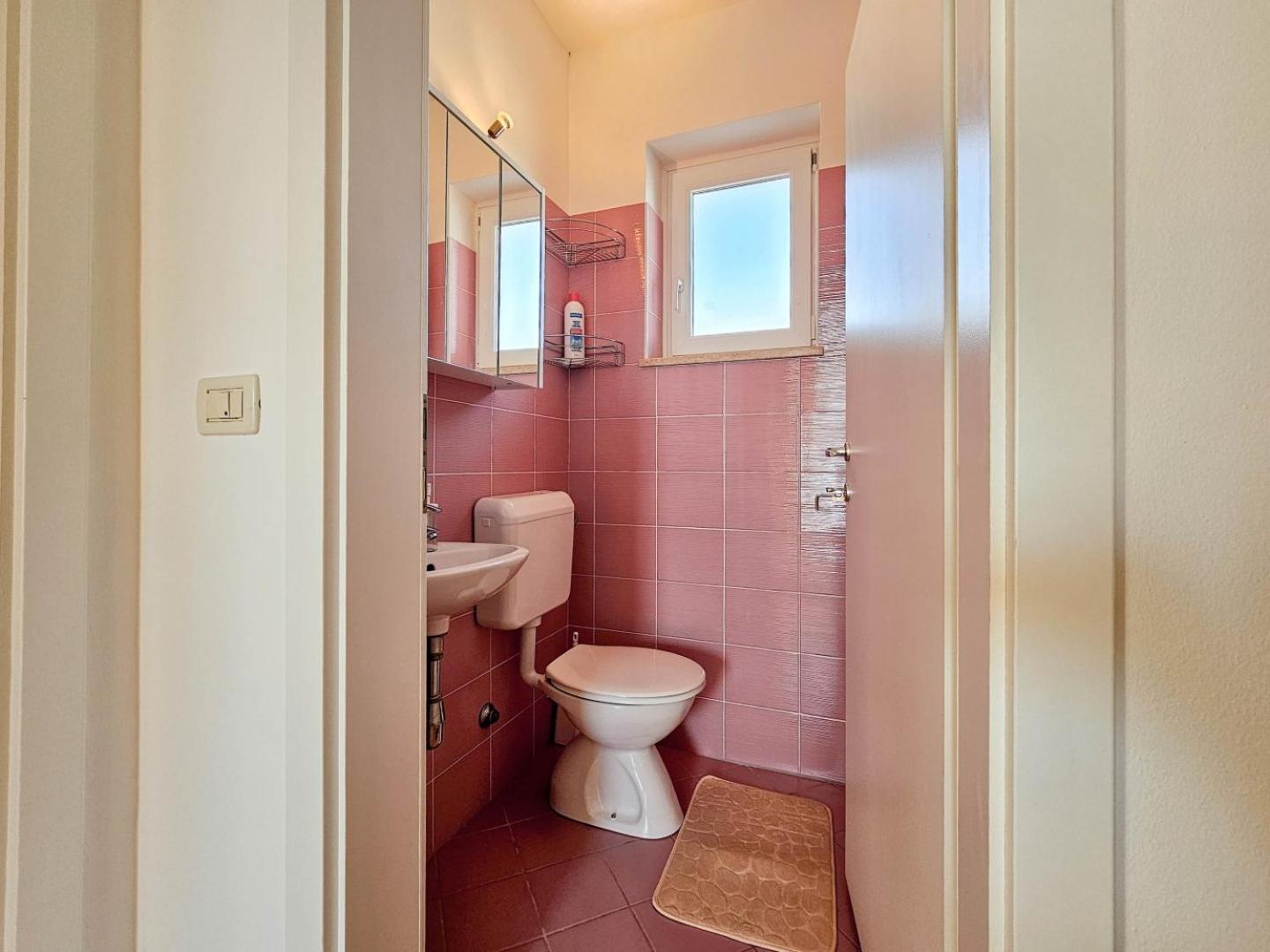 Casa Lutoma Villa Kmeti Kültér fotó