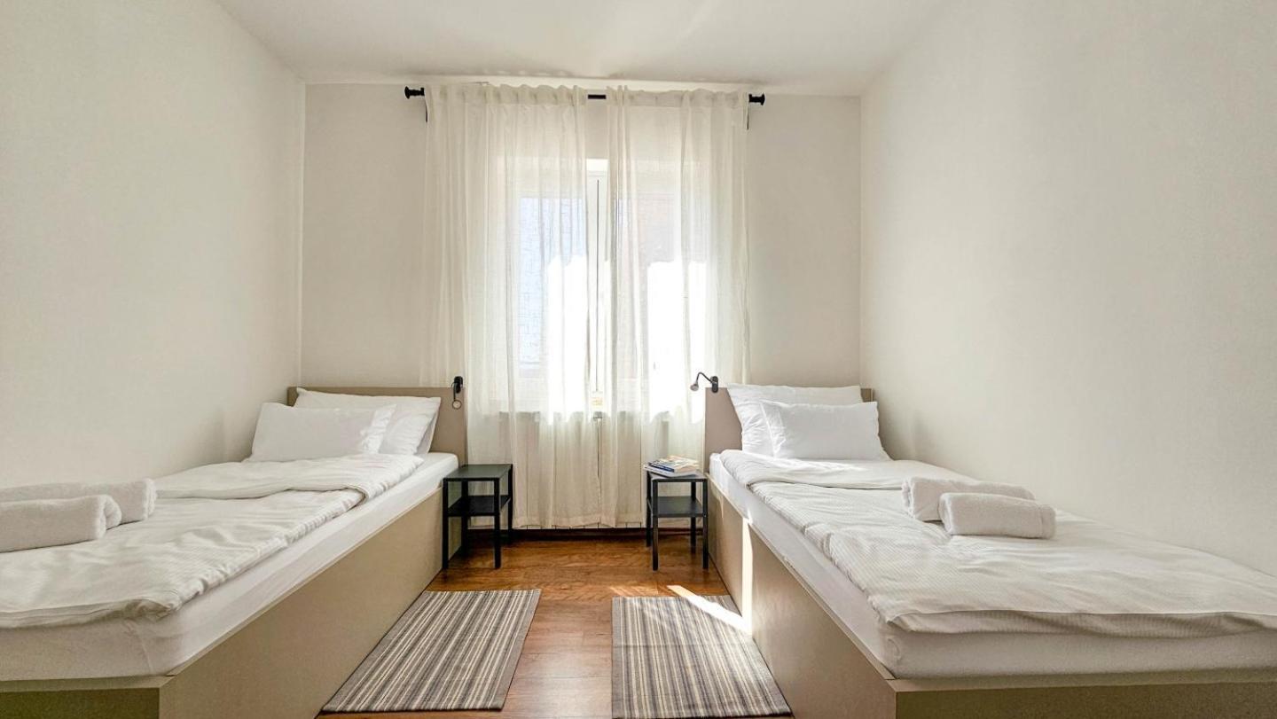 Casa Lutoma Villa Kmeti Kültér fotó