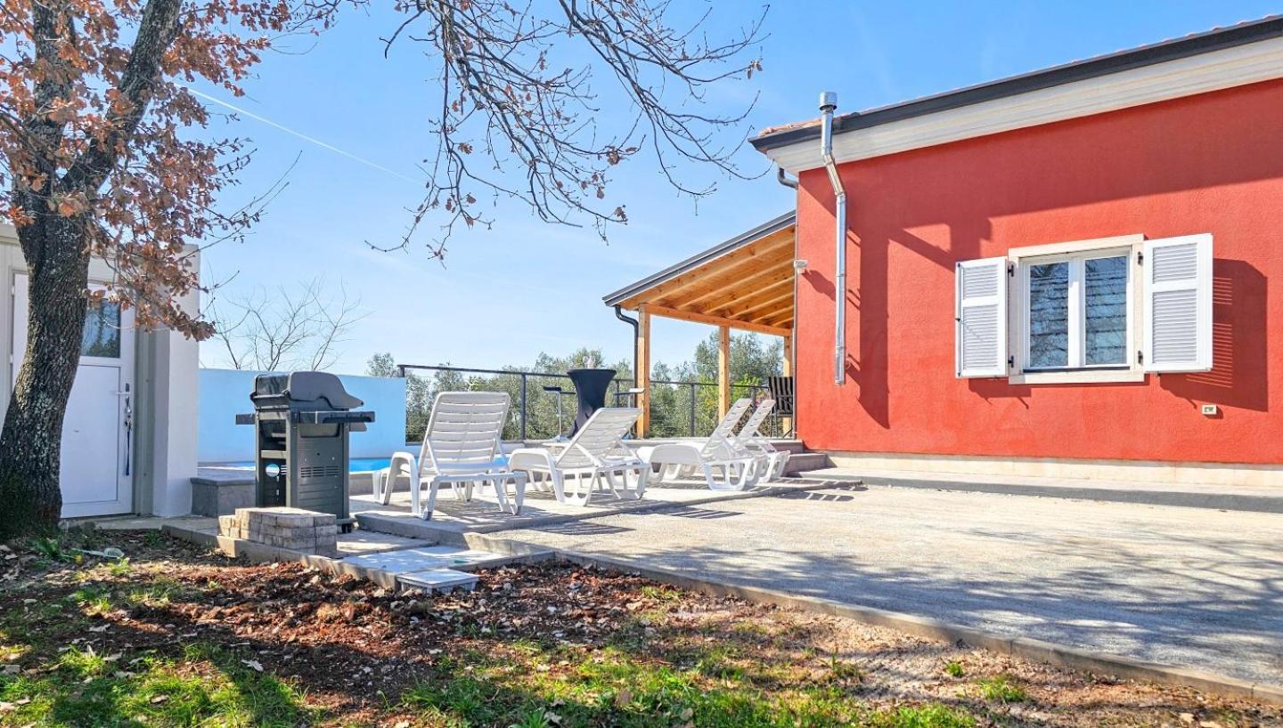 Casa Lutoma Villa Kmeti Kültér fotó